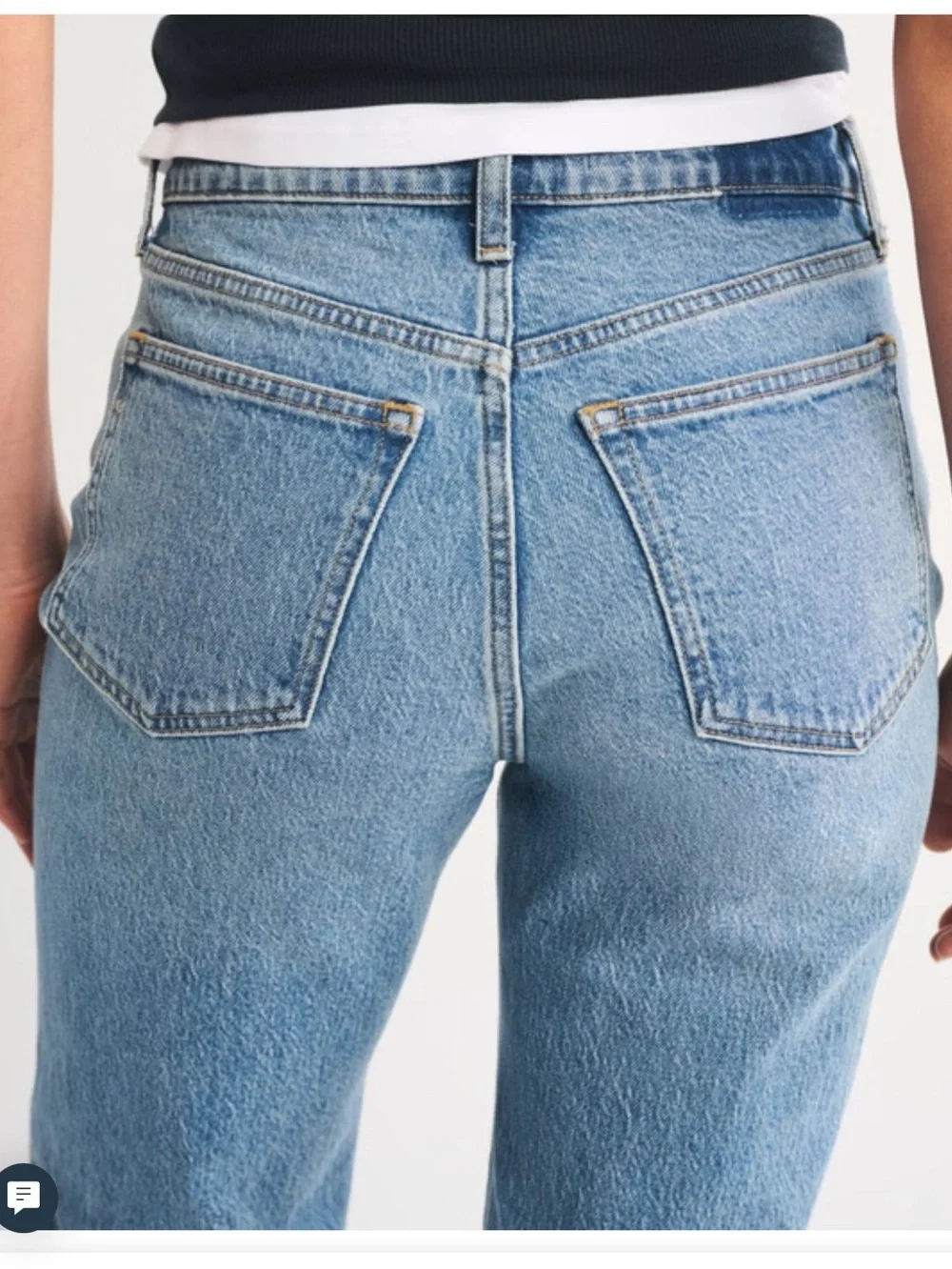 Abercrombie & Fitch The 90's Relaxed High Rise Straight Size 28 Blue Denim Jeans